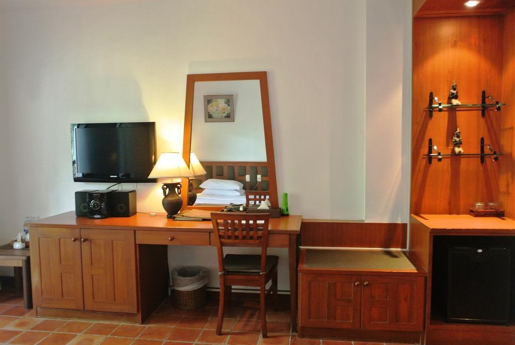 Salathai Resort Patong Chambre photo