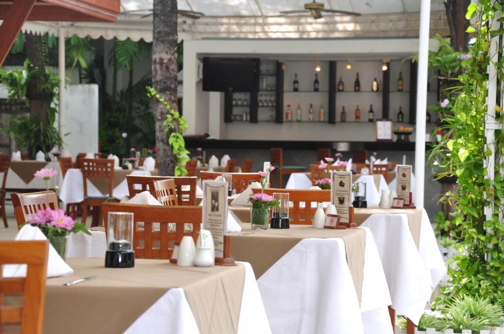 Salathai Resort Patong Extérieur photo